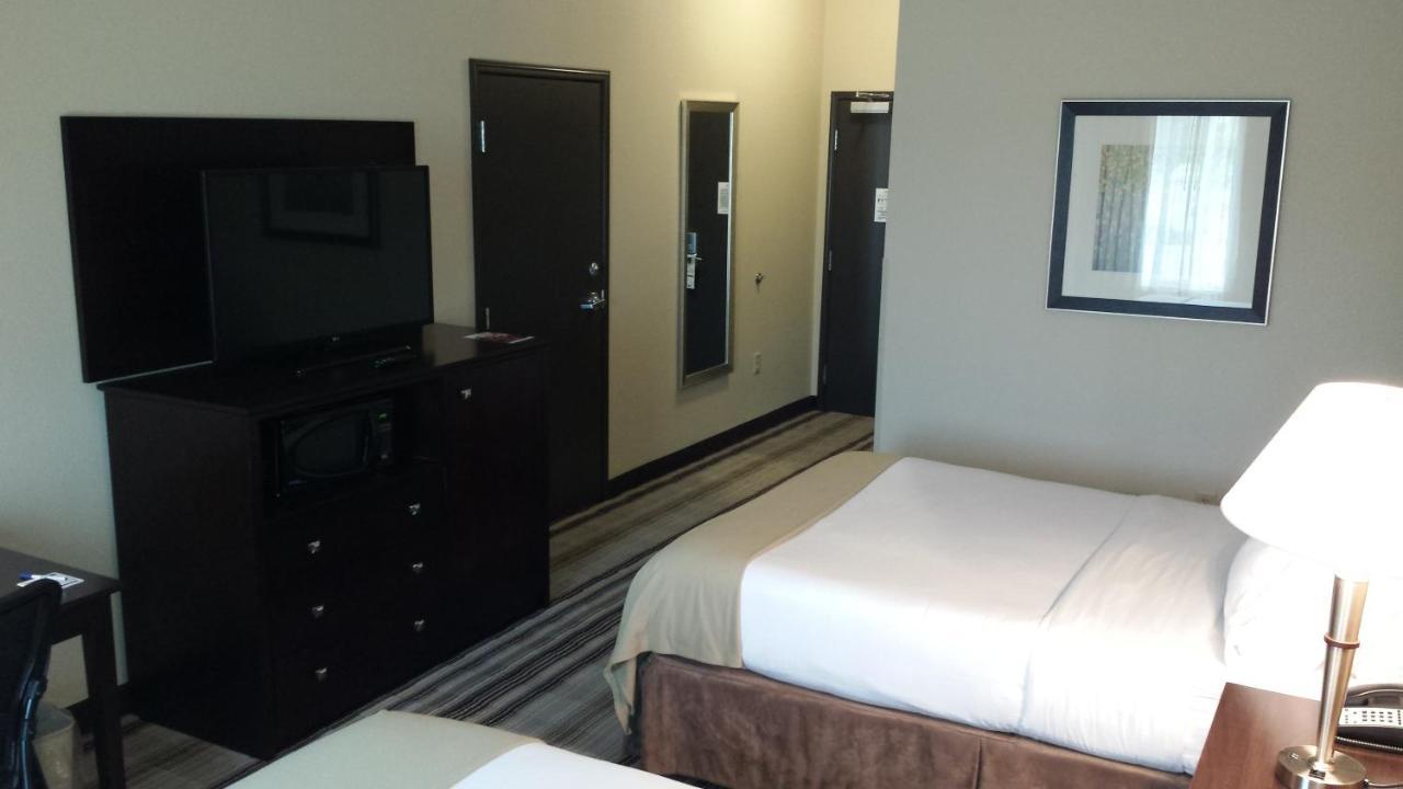 Holiday Inn Express & Suites Nevada By Ihg Exteriör bild