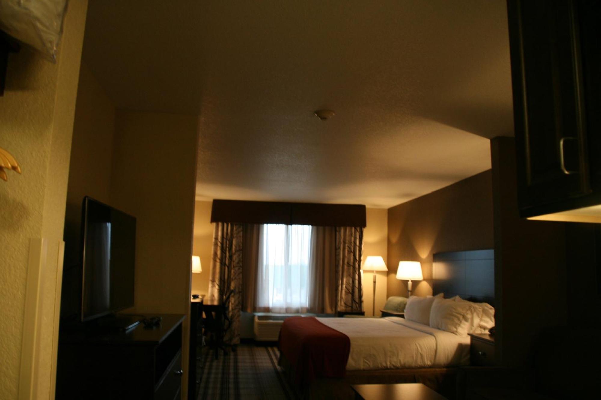 Holiday Inn Express & Suites Nevada By Ihg Exteriör bild