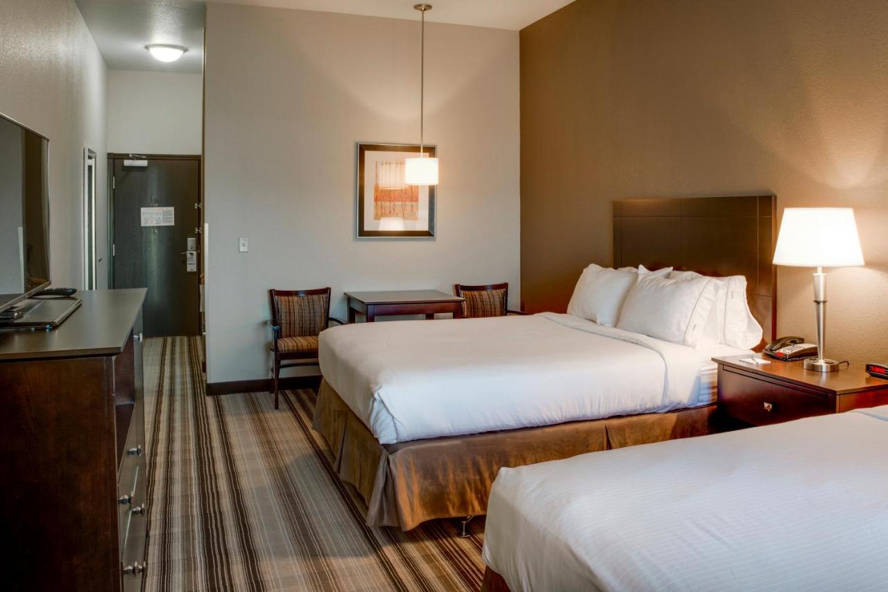 Holiday Inn Express & Suites Nevada By Ihg Exteriör bild